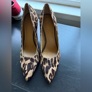 Nine West Leopard Print Pointed Toe Heels. 7M